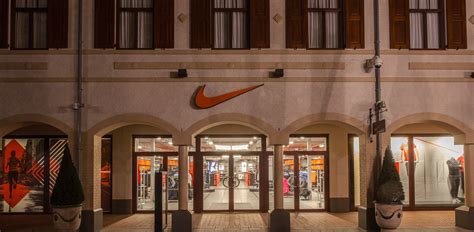 nike afspraak roermond|Nike Factory Store Roermond.